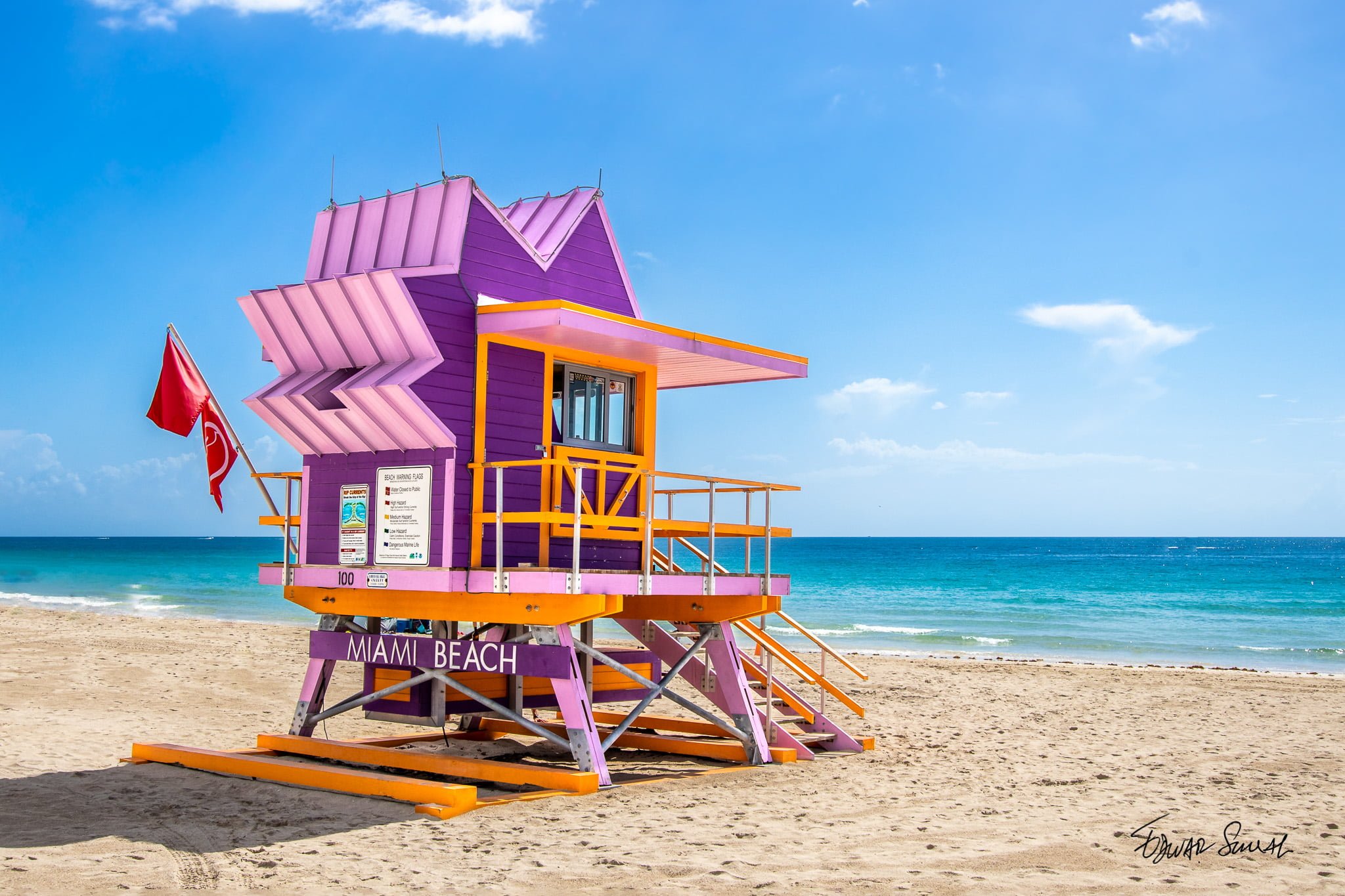 Lifeguard Tower 100 Left Side Landscape