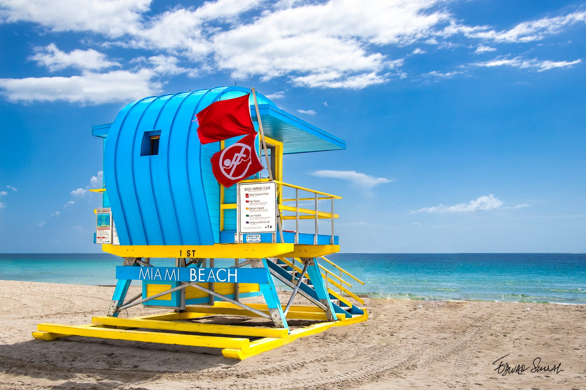 Lifeguard Tower 1 St Left Side Landscape